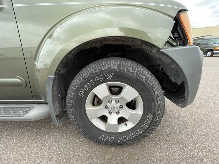 2005 nissan pathfinder xe-2wd with 199427 miles for sale near redwood-falls, minnesota 1aff87a52b05459c984185f54440c8ff.jpeg