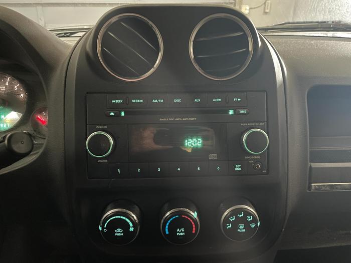 2012 jeep patriot sport with 182937 miles for sale near elk-river, minnesota 1b3678f07fab4fbc91ef86f64362f8f4.jpg