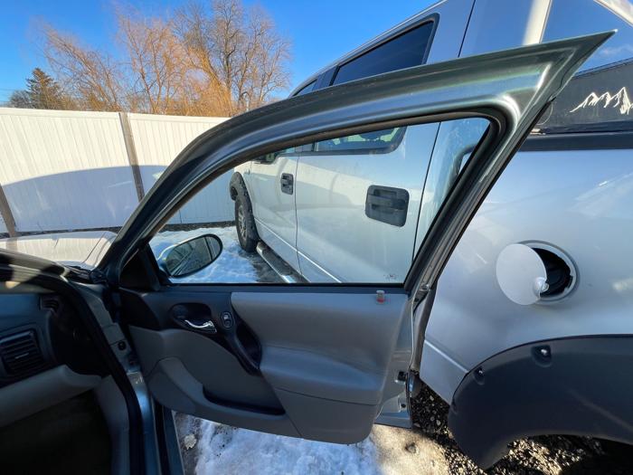 2005 saturn l300-sedan base for sale near elk-river, minnesota 1b3e5b805efc46edbd3d991b6752a589.jpeg