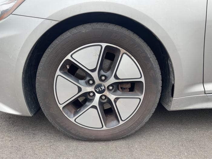 2012 kia optima-hybrid sedan with 221890 miles for sale near rochester, minnesota 1b469458fecd4ecdbbdd1703e665b97c.jpeg