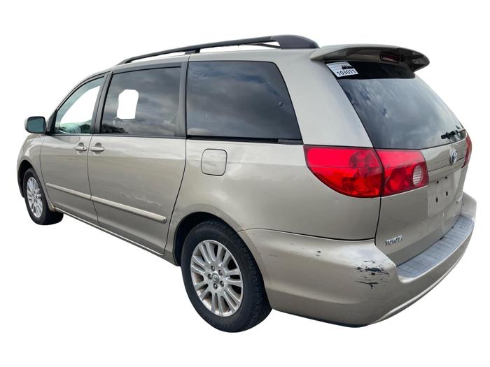 2007 toyota sienna xle-fwd with 212907 miles for sale near elk-river, minnesota 1b8cd25f818a4bc191b08471738cb389.jpg
