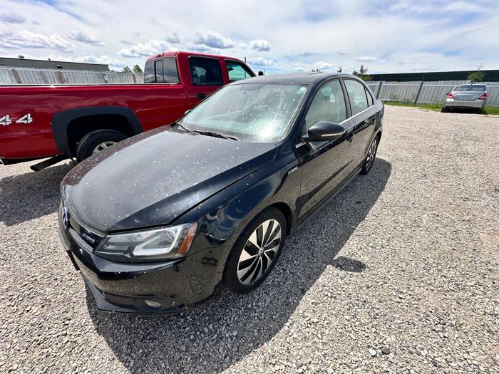 2014 volkswagen jetta hybrid-se for sale near elk-river, minnesota 1b9246bf78c7404098256411411199ef.jpeg