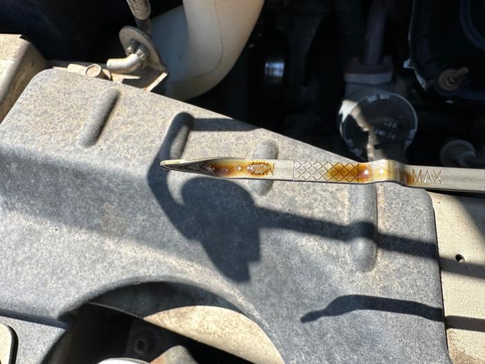 2005 chrysler town-&-country touring with 175445 miles for sale near elk-river, minnesota 1b940e4560944b7aaf8e90d440bf5a82.jpeg