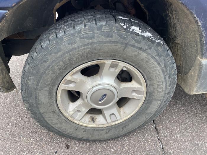 2004 ford explorer-sport-trac xls-2wd with 131988 miles for sale near redwood-falls, minnesota 1b94fa673a324ddab52527030d0f438b.jpeg