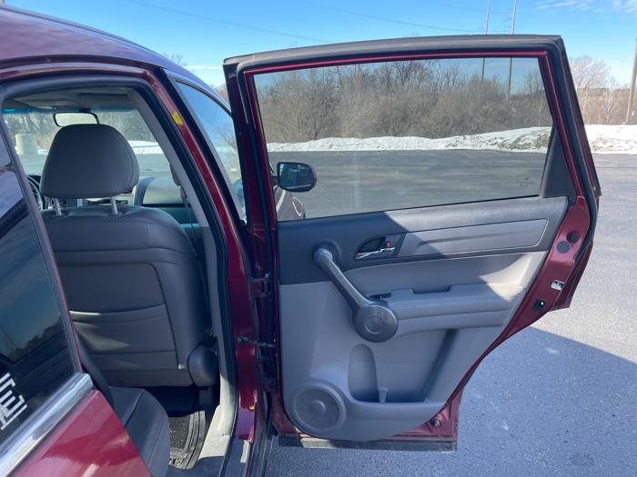 2008 honda cr-v ex-l-4wd-at with 334537 miles for sale near clearwater, minnesota 1bfa488453dc401898a0cb63335b8d18.jpeg