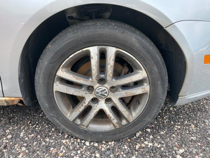 2006 volkswagen jetta tdi with 227110 miles for sale near elk-river, minnesota 1bfe8c4dd1a74822b09e15039cb0d84e.jpeg