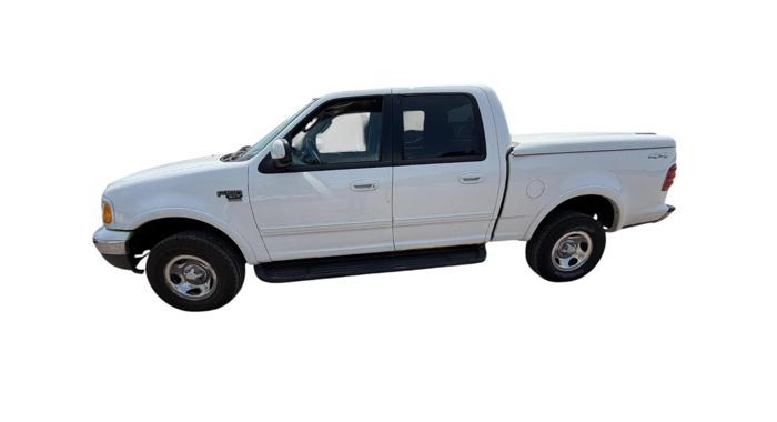 2002 ford f-150 xlt-supercrew-short-bed-4wd with 199398 miles for sale near elk-river, minnesota 1c09b85ddba8410cb489a55dd34b5db4.jpg