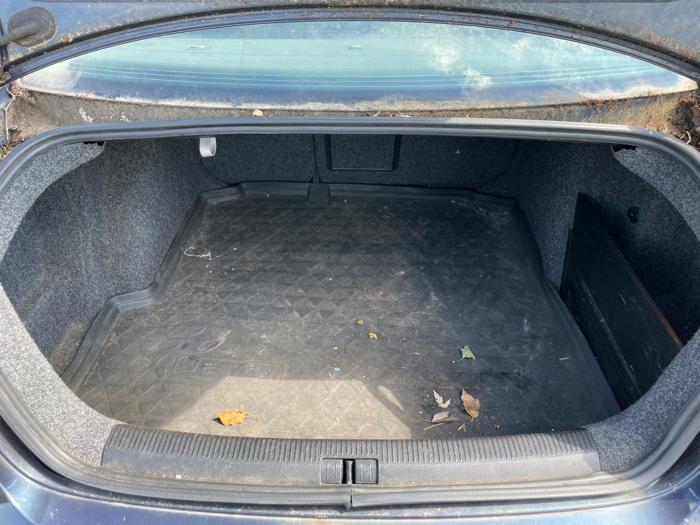 2008 volkswagen jetta se with 135267 miles for sale near elk-river, minnesota 1c1105563a894391b93e145669c7511a.jpeg
