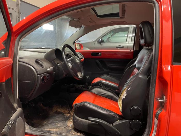 2002 Volkswagen Beetle