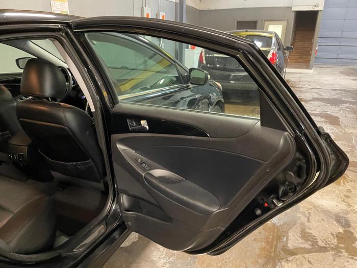 2011 hyundai sonata limited with 211211 miles for sale near elk-river, minnesota 1c21e349a752400ab61d78a1d3353545.jpg