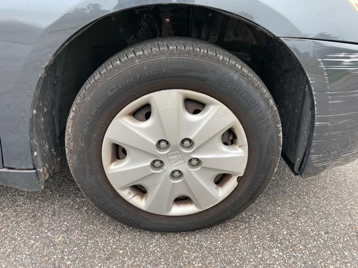 2004 honda accord lx-sedan-at-with-front-side-airbags with 155004 miles for sale near elk-river, minnesota 1c2321223ebb478592bbccfe9e444eb9.jpeg