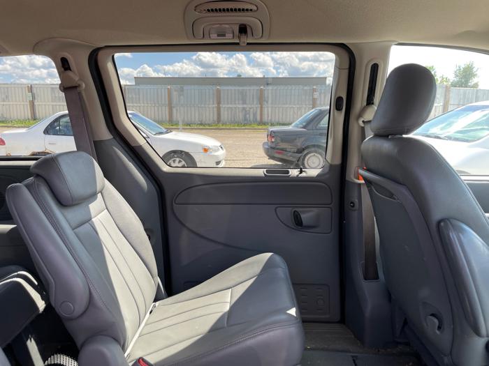2006 chrysler town-&-country touring with 209387 miles for sale near elk-river, minnesota 1c39179e312f419a86dd21c898cc3a0c.jpeg