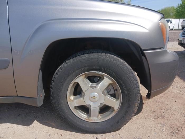 2005 chevrolet trailblazer ls-4wd for sale near elk-river, minnesota 1c58b040add64944b75d0d7a70b2bff5.jpg