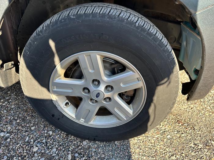 2008 ford escape-hybrid hybrid with 140756 miles for sale near elk-river, minnesota 1c6e044af4534f33af85e8d205ac24c7.jpeg