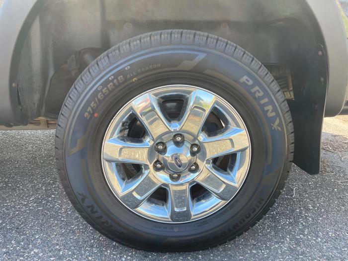 2014 ford f-150 xlt with 157960 miles for sale near columbia-heights, minnesota 1c78a52ca23641f9b5cb4b68e1ae907d.jpg