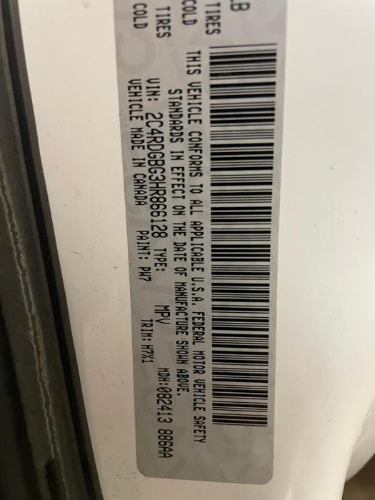 2017 dodge grand-caravan se with 268450 miles for sale near elk-river, minnesota 1c87087c563a4232a873a7033bc1cc2c.jpg