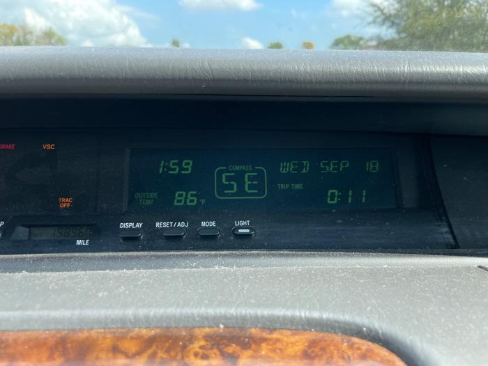 2003 toyota avalon xl with 198960 miles for sale near elk-river, minnesota 1c87fdfb7a49459fbbcc5dc0564bd9df.jpeg
