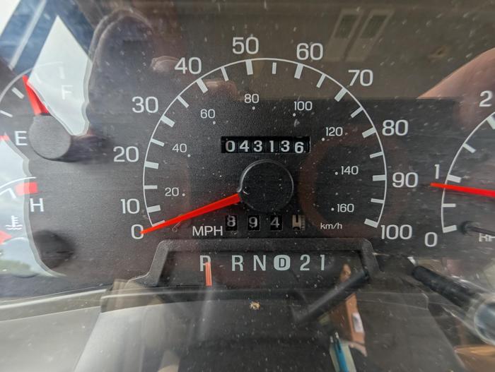 2000 ford mh-stripped-chassis - with 43136 miles for sale near elk-river, minnesota 1c9075e68be149a2a733bafc8a76406f.jpg