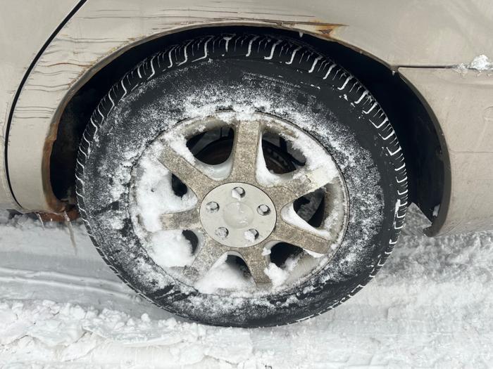 2005 ford taurus sel with 147400 miles for sale near elk-river, minnesota 1caa4dd5d973454cae382fec0ed55fb3.jpeg