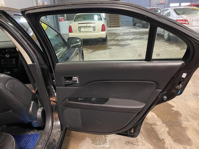 2009 ford fusion with 223846 miles for sale near elk-river, minnesota 1cb2b6ab25594a58988c7e48495eb913.jpg