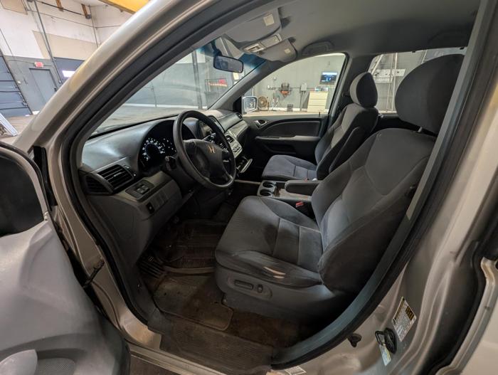2005 honda odyssey ex with 259571 miles for sale near elk-river, minnesota 1cbd9f4b2c544fc89990681bf48454b6.jpg
