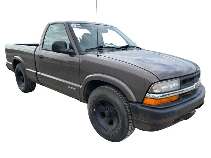 1998 chevrolet s10-pickup reg.-cab-short-bed-2wd with 115997 miles for sale near elk-river, minnesota 1cca118cb0944d65a65907bdf8a376c1.jpg
