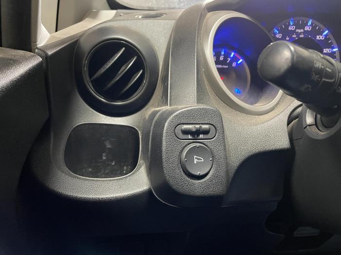 2009 honda fit sport with 159282 miles for sale near elk-river, minnesota 1ccd18024b3a42ea8e9b013826eb1188.jpg