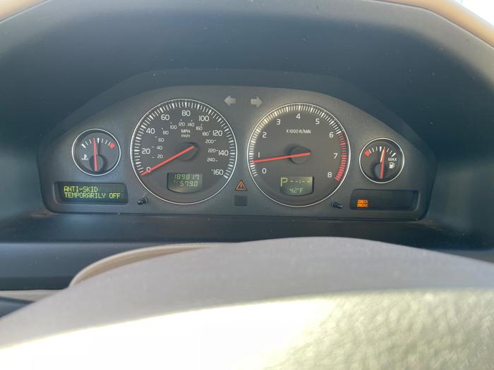 2004 volvo v70 2.5t with 189817 miles for sale near elk-river, minnesota 1ce89cc87a594a92b0460e264b15f69a.jpeg