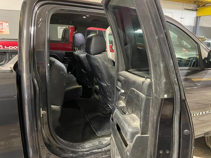 2015 chevrolet silverado lt with 213033 miles for sale near elk-river, minnesota 1d49dbc396dd481db3f7ab9db7aeecf8.jpg