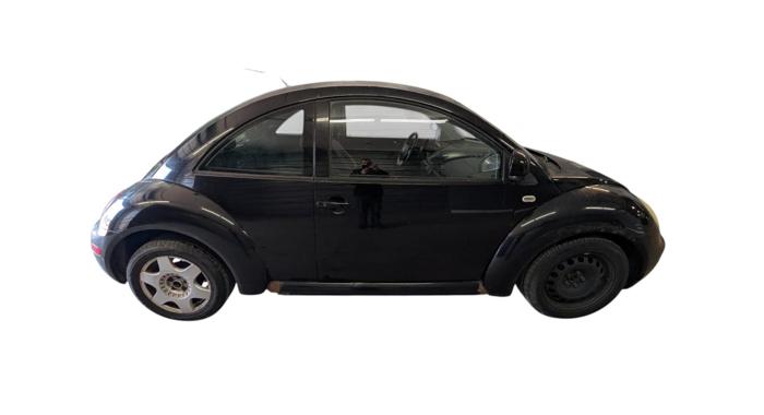 1999 volkswagen new-beetle gls-2.0 with 162278 miles for sale near elk-river, minnesota 1d4b5bb58ded449097264059089937a9.jpg