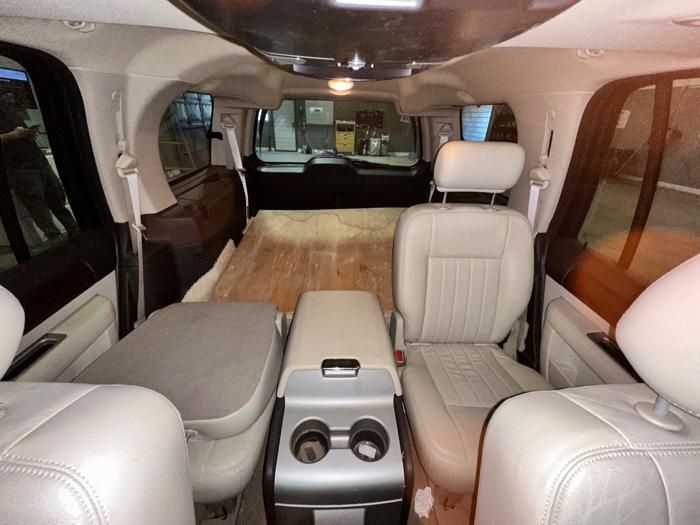 2003 lincoln navigator luxury-4wd with 90707 miles for sale near elk-river, minnesota 1d779b198ba04392b625c40fdc939238.jpeg