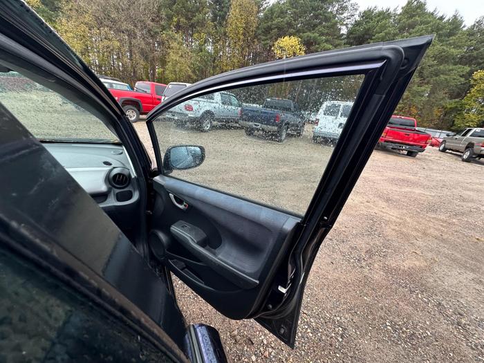 2009 honda fit sport-5-speed-mt with 126542 miles for sale near elk-river, minnesota 1d7b68d72317481088eedc56909d8e67.jpg