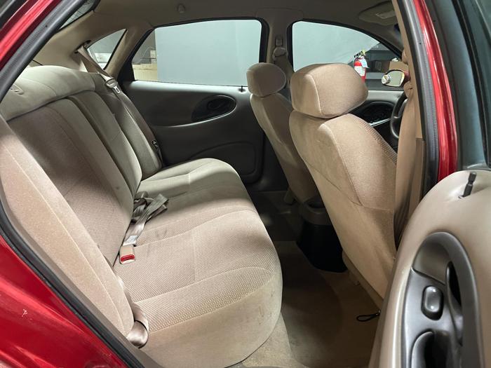 1999 Ford Taurus