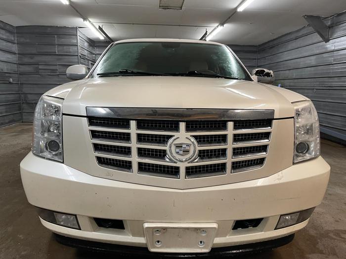 2008 cadillac escalade luxury with 166130 miles for sale near elk-river, minnesota 1d9b3b35e6fe460fa4e7276d52e83dfc.jpg