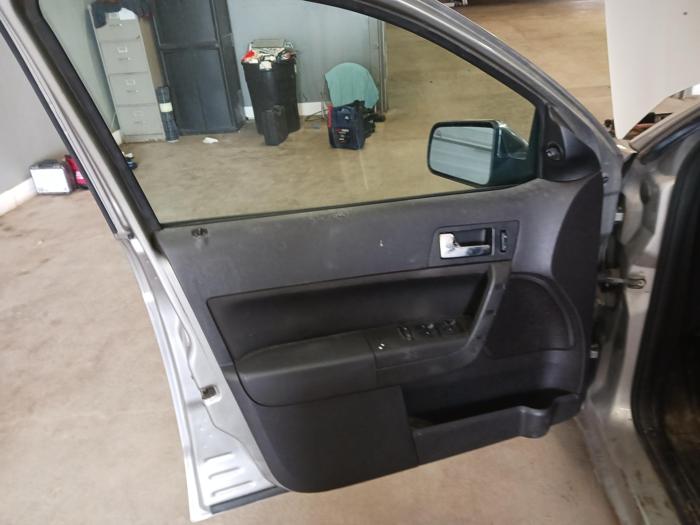 2008 ford focus ses-sedan with 113444 miles for sale near elk-river, minnesota 1db7af734645452fae77665152d7b336.jpg