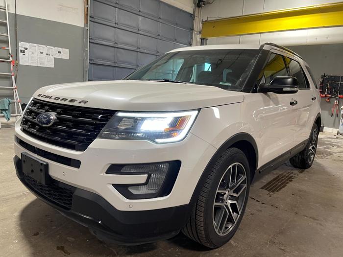 2016 ford explorer sport with 185768 miles for sale near elk-river, minnesota 1dbc572cc06c476681798c23253e4fb3.jpg