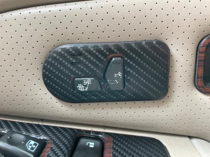 2003 cadillac escalade-ext sport-utility-truck with 175517 miles for sale near elk-river, minnesota 1dd41981a8ae4e9b9c0de08377789943.jpg