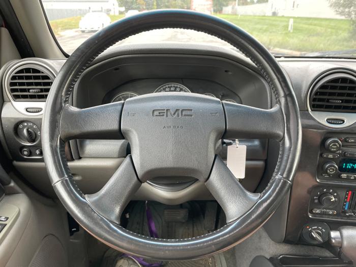 2004 gmc envoy xuv-sle-4wd with 213685 miles for sale near elk-river, minnesota 1dd8a9cd95cc4510871ff2275578a7a4.jpeg