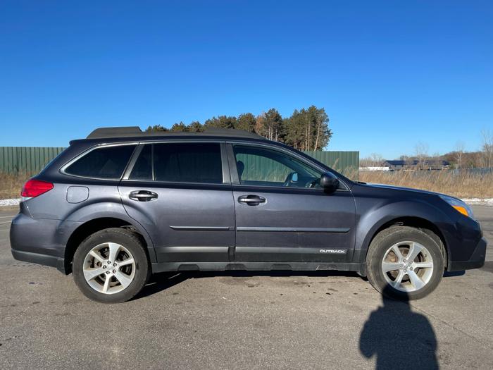 2013 subaru outback 2.5i-limited with 151995 miles for sale near elk-river, minnesota 1dfeee231e5f46b4b55db2d6d210e11a.jpg