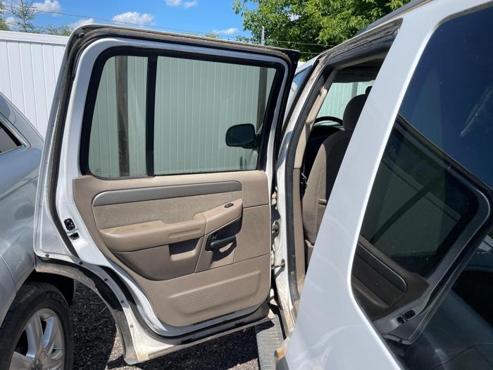 2003 Ford Explorer