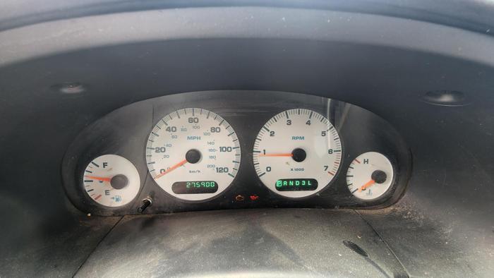 2004 dodge grand-caravan sxt with 275900 miles for sale near burnsville, minnesota 1e02df6de61143f7afe78970b5d698ba.jpg