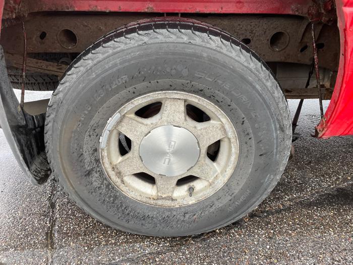 2004 gmc sierra-1500 work-truck-ext.-cab-short-bed-4wd with 154414 miles for sale near elk-river, minnesota 1e13da2c22db4cd0ba746c979da50b1b.jpeg