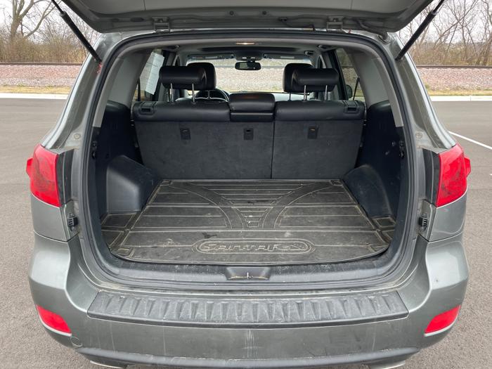 2009 hyundai santa-fe limited with 154306 miles for sale near rochester, minnesota 1e1fae0591e7425f85d80f2b1cf50a26.jpeg