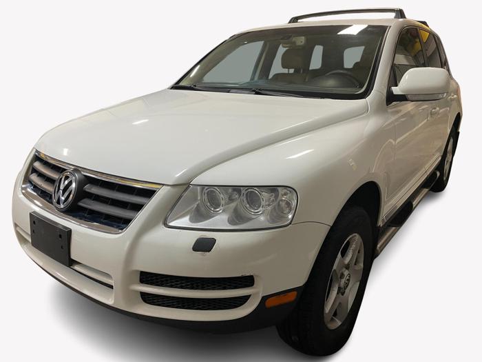 2006 volkswagen touareg with 203118 miles for sale near elk-river, minnesota 1e497150d7c14e6987e609885d5c81d1.jpg