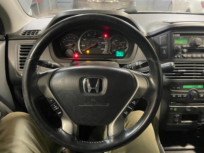 2004 honda pilot ex-l with 261840 miles for sale near elk-river, minnesota 1e524f1edbab4ee192488b3699c88fa4.jpg