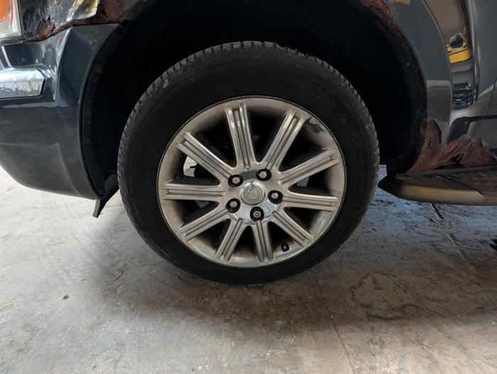 2007 chrysler aspen limited-4wd with 249879 miles for sale near elk-river, minnesota 1e5d5274005645e6b34edbbdfb75e39d.jpg