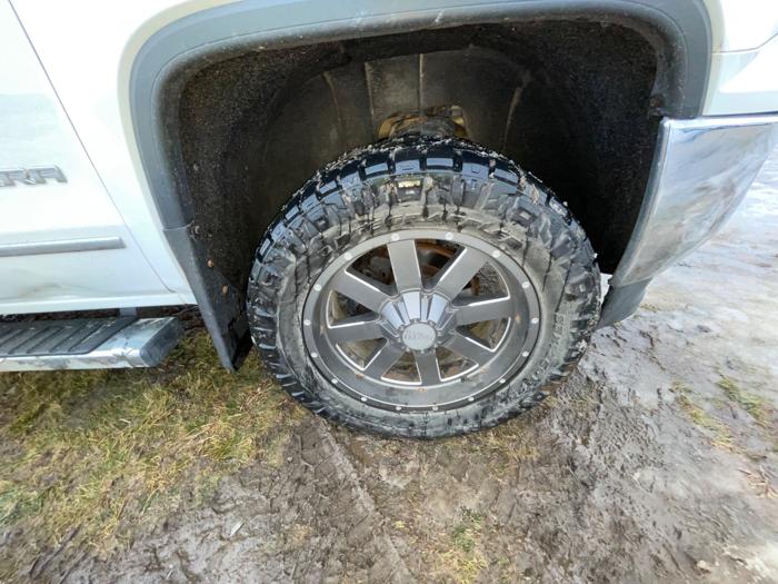 2018 gmc sierra-1500 slt with 175173 miles for sale near rochester, minnesota 1e8426d4446546fb85446dd46a2fcc34.jpeg