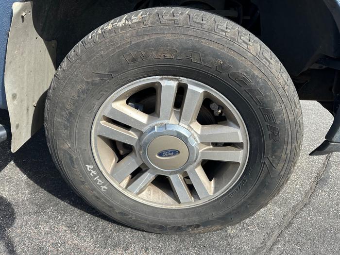 2005 ford f-150 fx4-supercrew-4wd with 175380 miles for sale near elk-river, minnesota 1e88561c1b5b43339293ef1945292b40.jpeg