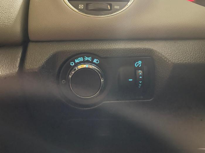 2012 chevrolet cruze ls with 173127 miles for sale near elk-river, minnesota 1e8cfa959986462fa41e88c8c07f3e82.jpg