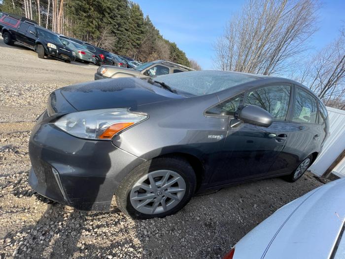 2013 toyota prius-v with 153265 miles for sale near elk-river, minnesota 1ee1a5809e744a0cb1c40a85c99dc721.jpg